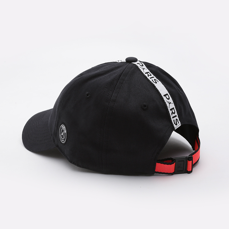  черная кепка Jordan PSG Cap CJ8055-010 - цена, описание, фото 3